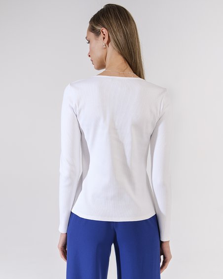Блуза стандартной длины приталенного силуэта