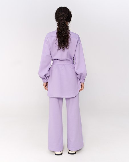 Блуза фиолетового цвета с рукавом длиной до запястья
