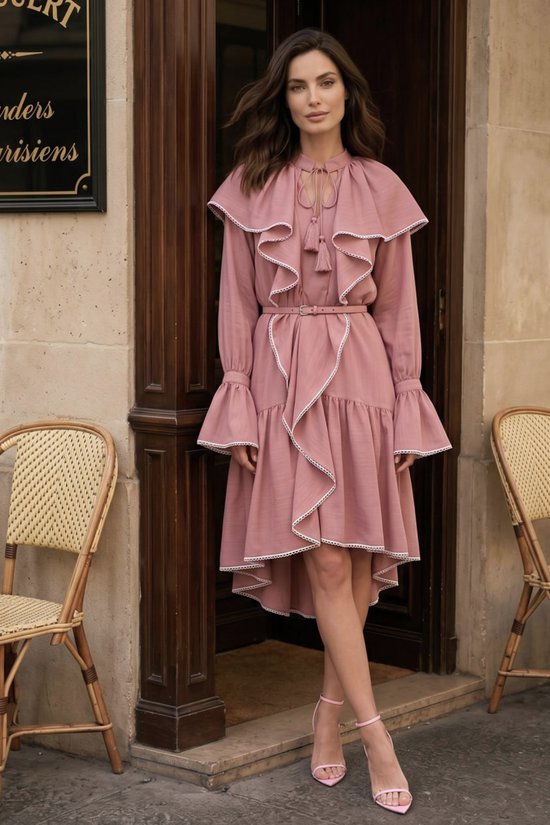 Платье-туника с воланами и кисточками, цвет клубника с молоком