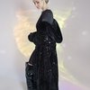 Пальто из искусственного меха с пайетками