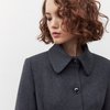 Пальто с воланом-плиссе на юбке.