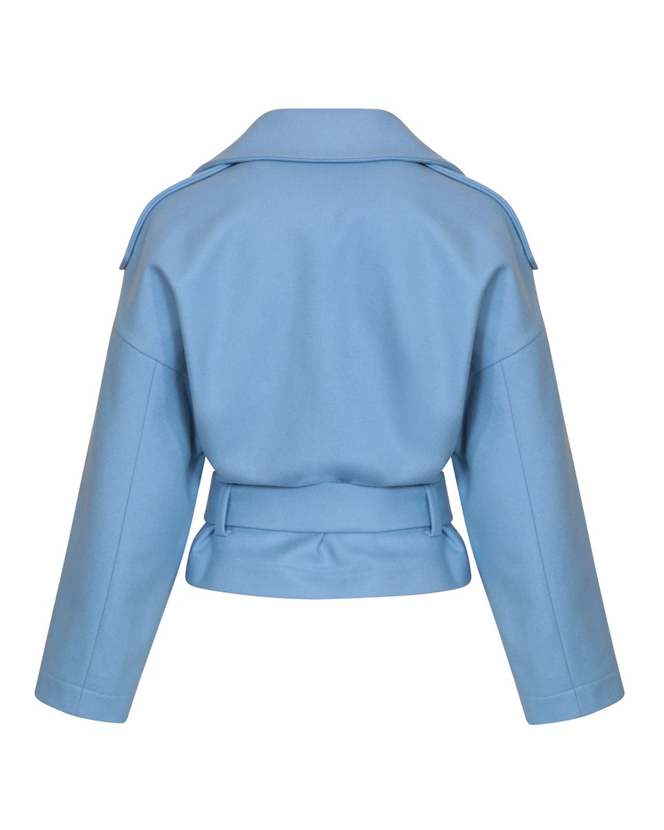 Укороченное пальто-тренч голубого цвета