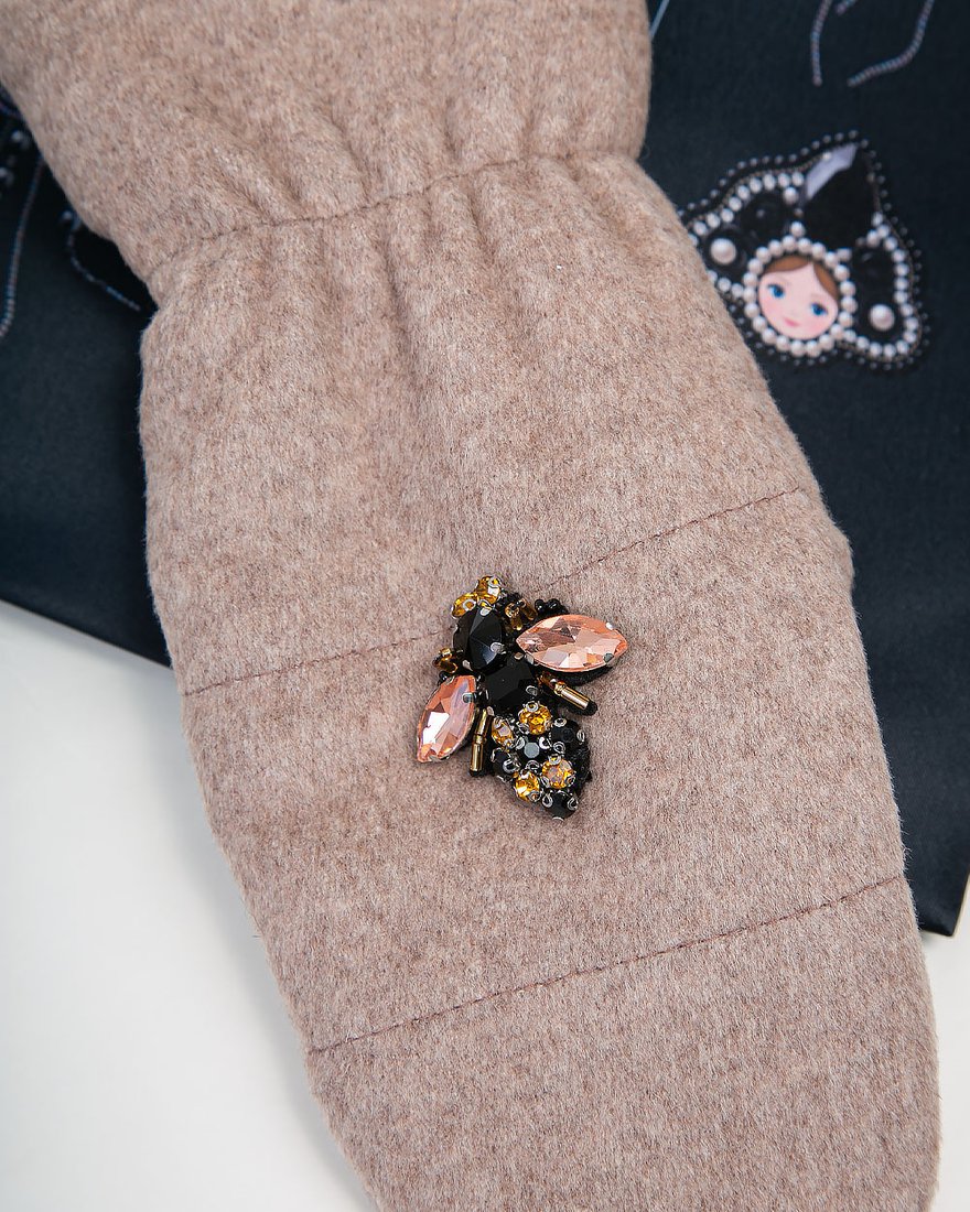 Варежки с декором «Пчелы» www.EkaterinaSmolina.ru