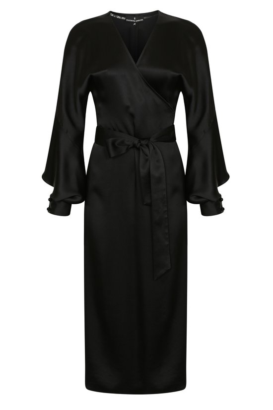 Черное вискозное платье на запах и рукавом с воланом