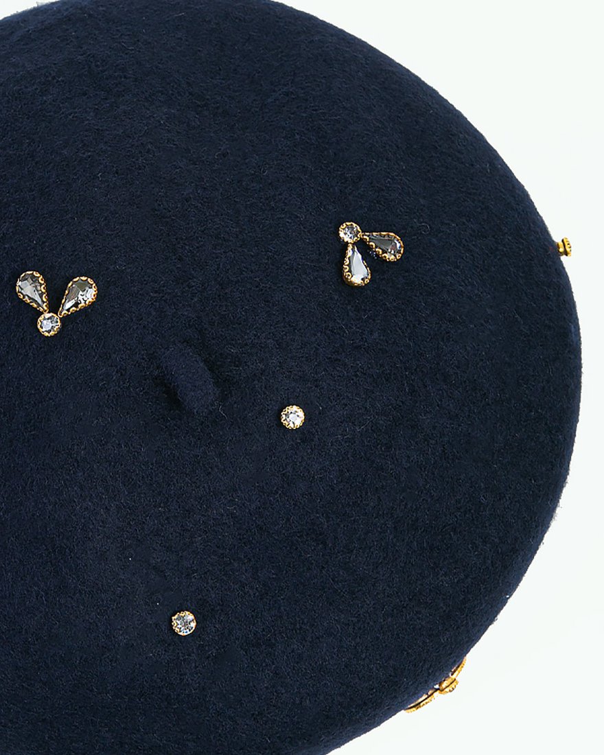 Берет со стразами в темно-синем цвете www.EkaterinaSmolina.ru