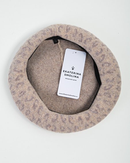 Берет светло-бежевый леопардовый