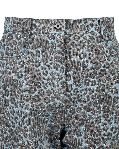 Джинсы-бананы в принт «Леопард»