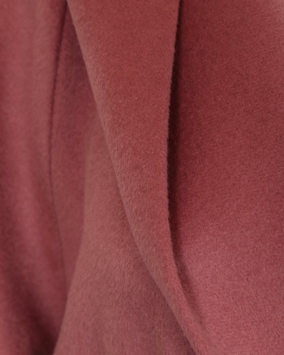Пальто-кардиган розового цвета с капюшоном