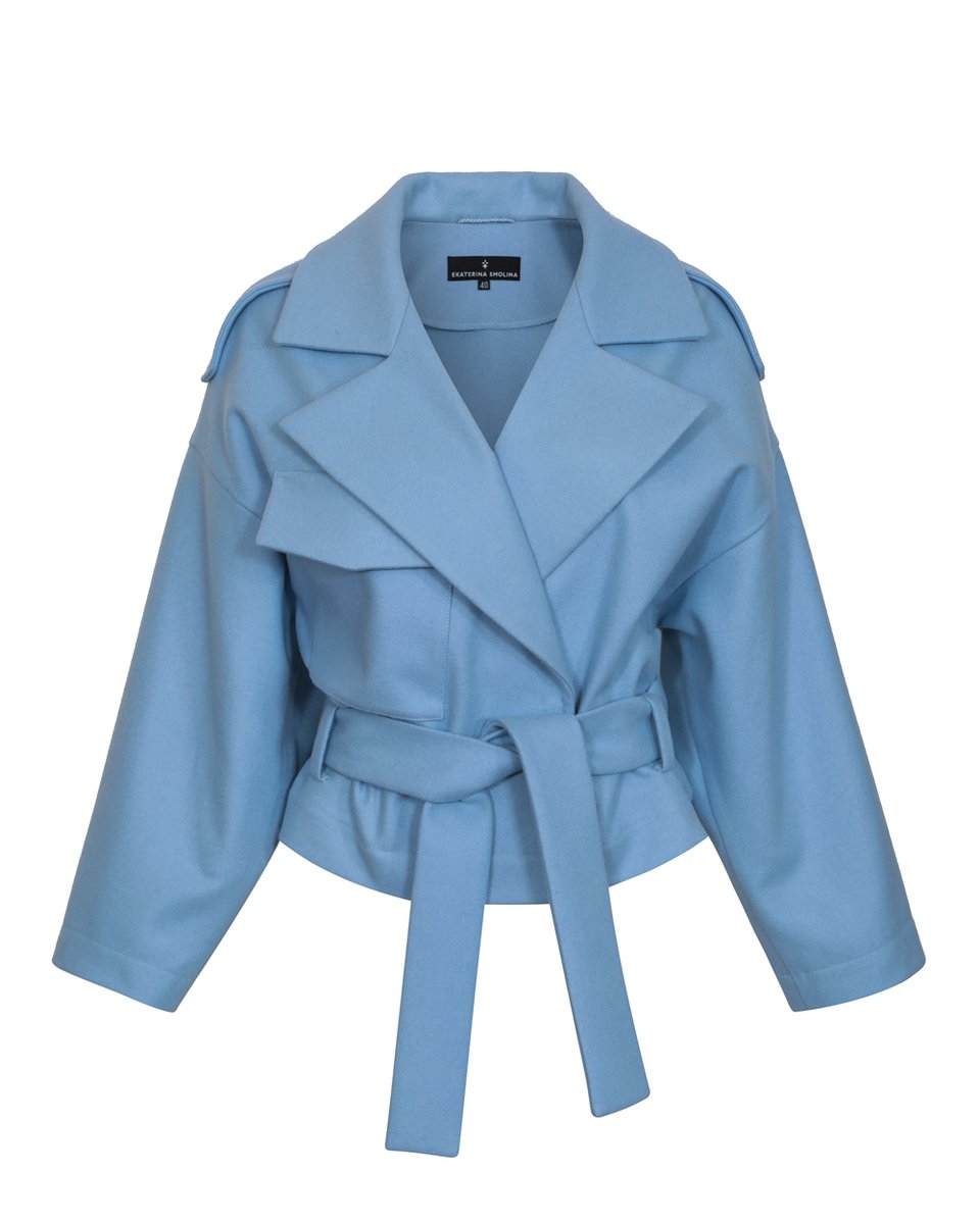Укороченное пальто-тренч голубого цвета