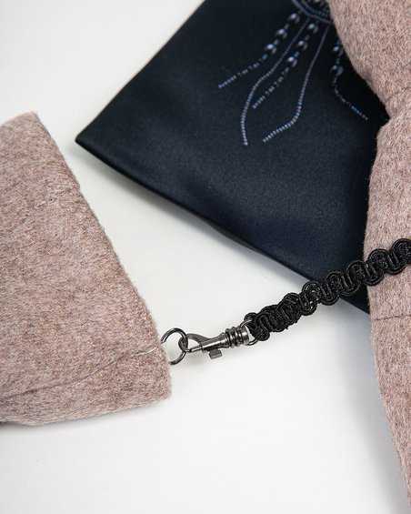 Варежки с декором «Пчелы»